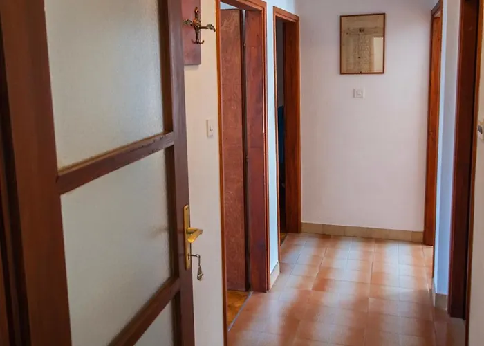 Bepo I Marija A2 Pag Town